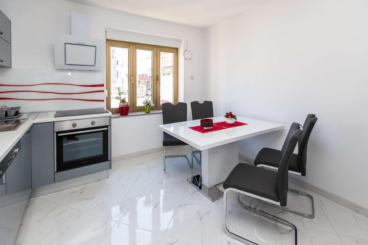 Anvedor Apartment Crikvenica Exterior photo